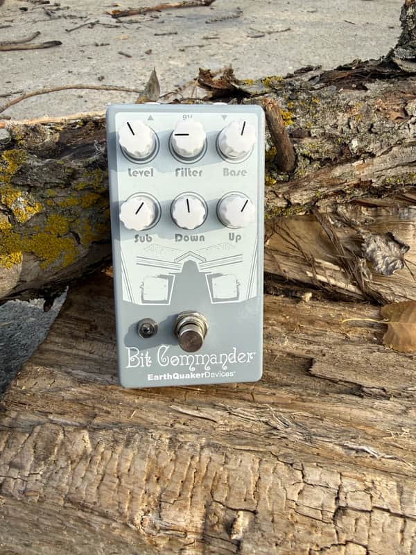 EarthQuaker Devices Bit Commander Analog Octave Synth V2 2017 - Present - Various Bild 1