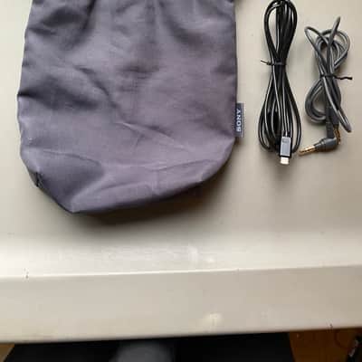 Sony WH-H900N Wireless Headphones image 8