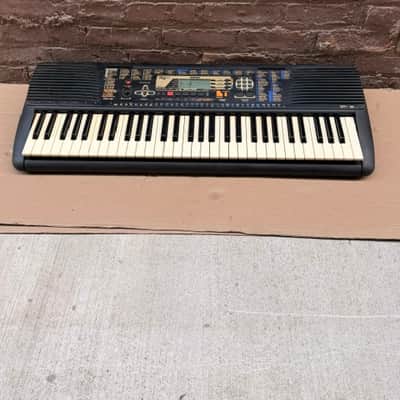 Vintage Yamaha Portatone PSR-195 Portable Electronic Keyboard