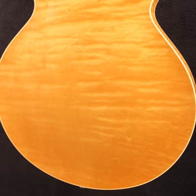 Collings I-35 LC 2025 - Blonde image 10