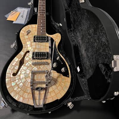 Duesenberg Starplayer TV Pearl Series Semi-Hollow Electric Guitar 2010s - Ice Pearl image 2