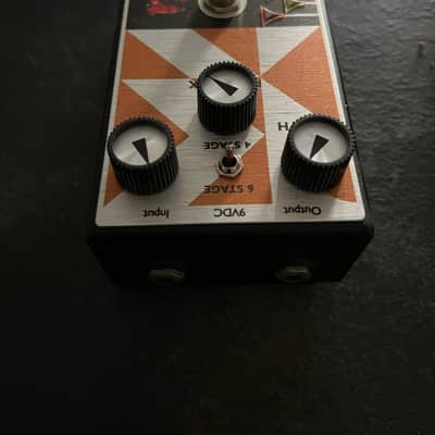 Maestro Orbit Phaser 2022 - Present - Orange Graphic image 4