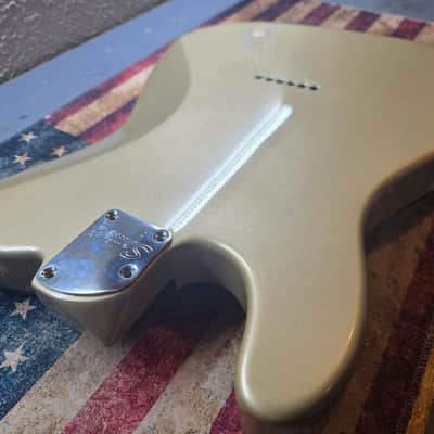 Squier CONTEMPORARY TELECASTER MODIFIED - SHORELINE GOLD image 6