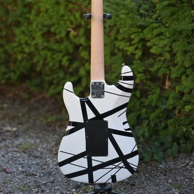 EVH Striped Series - White with Black Stripes image 12