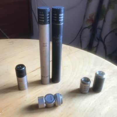 Pair of AKG C451 E -clamps, extra capsules, pads and swivel head image 5
