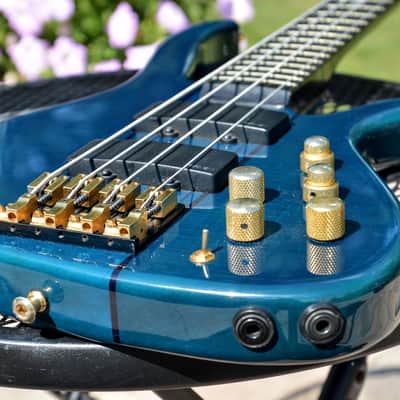 Peavey B-Quad 4 Bass image 9
