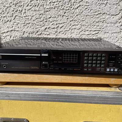Vintage Sony CDP-502ES Compact Disc Player 802 - Black image 1