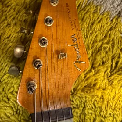Stratocaster -1963 replica, Chunky highly figured Brazilian Rosewood slab Musikraft neck/ JM Rolph 1963 pickups/ nitro guard /mjt relic Purple Mist body/ relic gold hardware image 3