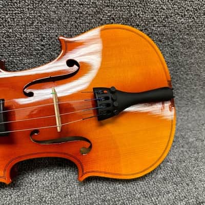 Crescent 4/4 Violin with Case and Bow image 2
