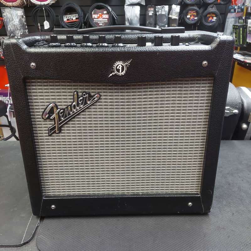 2019 Fender Mustang 1 (V.2) 20 Watt 120V 1x8" Modeling Guitar Combo Amplifier SN# CGPK19000441 image 1