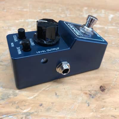 Ibanez Tremolo Mini Guitar Effect Pedal image 2