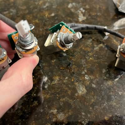 Epiphone Wiring harness push pull pots w/quick connect image 4