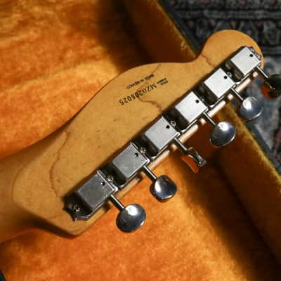 Fender Classic Series '50s Telecaster 2001 - Black - EMG Pickups Mod image 4