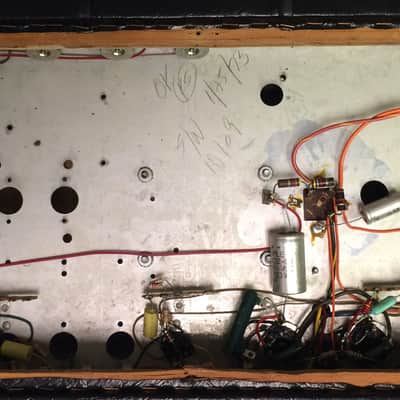 Immagine Earth Super Bass / B-2000 - 3
