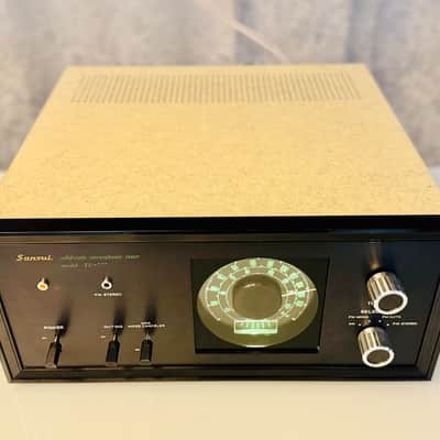 Vintage Rare Sansui TU-777 AM/FM Solid State Tuner - Serviced +