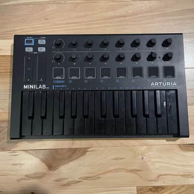 Arturia MiniLab MKII 25-Key MIDI Controller 2017 - 2021 - Black