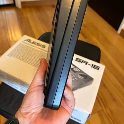 Alesis SR-16 Drum Machine 2010s - Black image 5