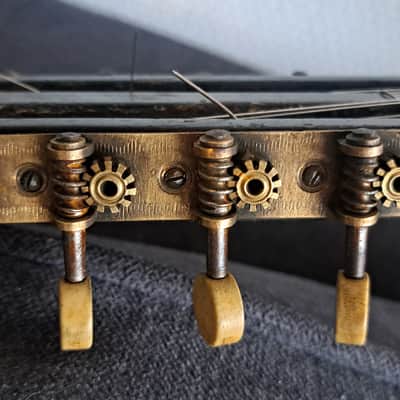 VOOTLANDSPERLE (VOGTL) Old "Boat" Mandolin 1920s image 12