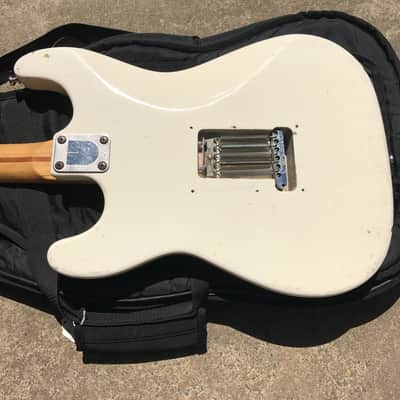 Univox Ripper 70's White stratocaster w/ Fralin P-92 and gigbag image 9