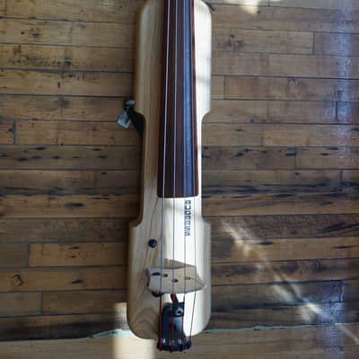 Azola BugBass Upright Electric Bass image 3