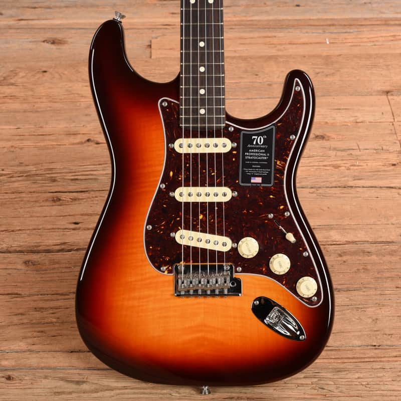 Fender 70th Anniversary American Professional II Stratocaster
