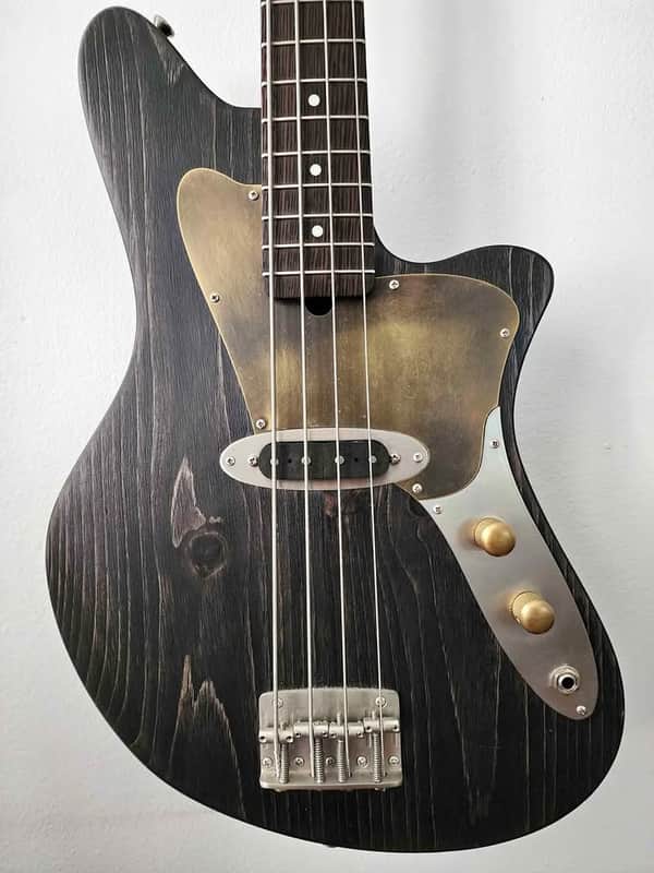 Offbeat Guitars "Jackie-O" 30" Short Scale Bass, Black Magic, Lindy Fralin 51 Split-P image 1