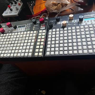 Synthstrom Audible Deluge 64-Voice Desktop Synthesizer with OLED Display 2022 - Present - Black image 4