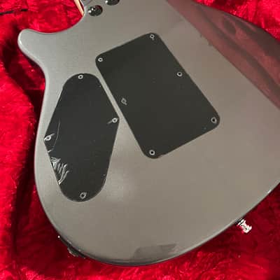 EVH Wolfgang USA 2021 Silver image 11