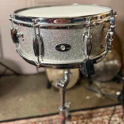 Slingerland Hollywood Ace 14"x5" Snare Drum, 1970, Silver Sparkle image 1