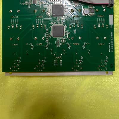 Qu-Bit Electronix Wave 2016 - 2017 - Silver image 2