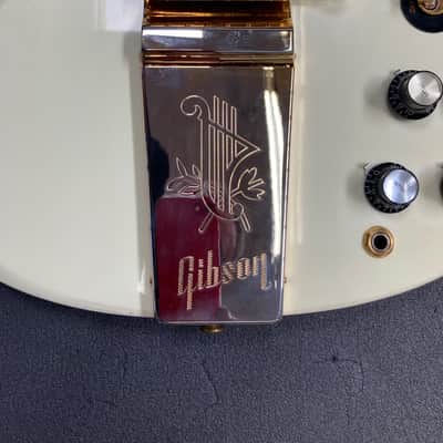 Gibson Custom Shop '63 Les Paul SG Custom Reissue With Maestro 2020 - Present - Classic White image 19