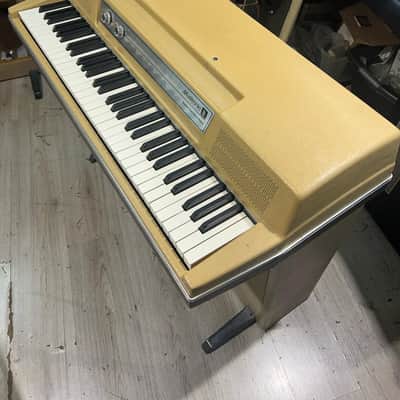 Wurlitzer 206A 64-Key Electric Piano 1974 - 1983 - Beige image 8