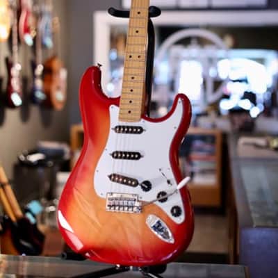 Fender Player II Stratocaster 2024 - Present - Aged Cherry Burst image 1