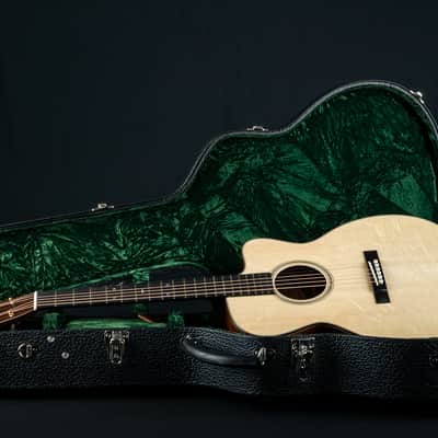 Bourgeois OMC Soloist 50th Anniversary Brazilian Rosewood and Bearclaw Italian Spruce NEW image 25