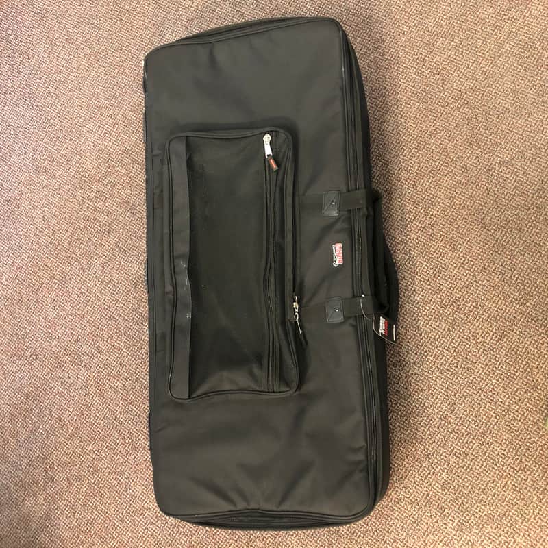Used Gator 61 Key Keyboard case/bag - GKB-61 image 1