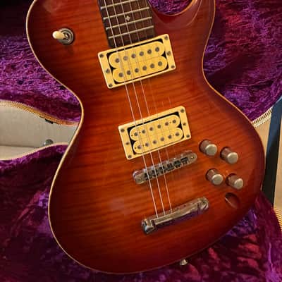Dean Zelinsky LaVoce 2017 - Amber burst flame image 1