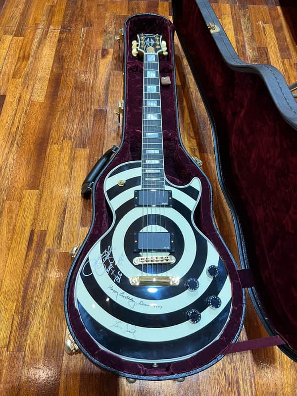 Gibson Les Paul Bullseye With Autographs Of Zakk Wylde & Les Paul image 1