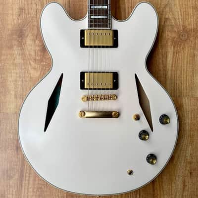 Epiphone Emily Wolfe "White Wolfe" Signature Sheraton Aged Bone White image 2