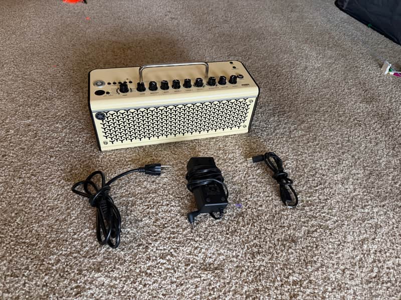 Yamaha THR10II-WL 20-Watt 2x3" Wireless Stereo Digital Modeling Guitar Combo 2019 - Present - Tan image 1