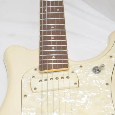 YAMAHA SGV800 SG-5 Electric Guitar Ref No. 7653 image 5