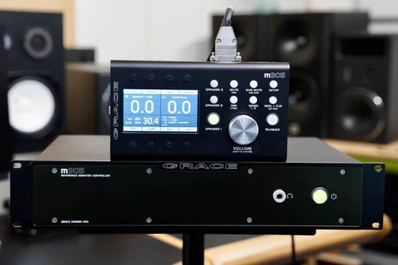 Grace Design m905 Stereo Reference Monitor Controller (Black) image 1
