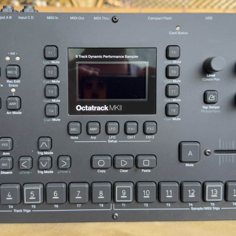 Elektron Octatrack MkII - Dynamic 8-Track Performance Sampler 2020 - Black image 1