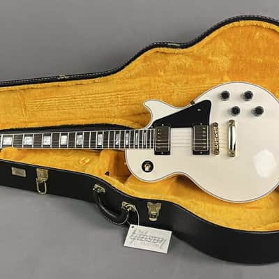 Gibson Custom Les Paul Custom Electric Guitar - Alpine White ~ As New Mint! image 5