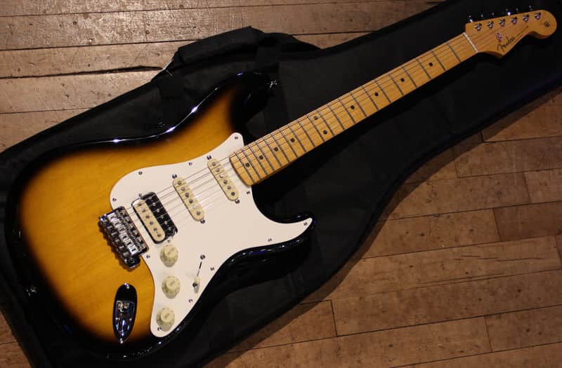 Fender JV Modified '50s Stratocaster HSS 2-Tone Sunburst