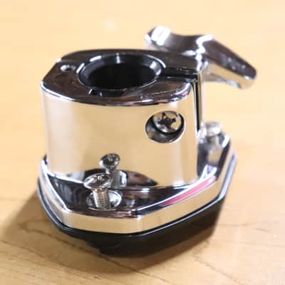 Pearl 7/8" Tom Drum Mounting Bracket image 2