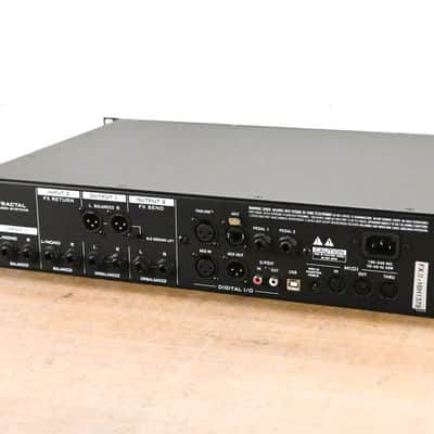 Fractal Audio Systems Axe FX II XL+ Preamp/Effects Processor CG014RP image 6