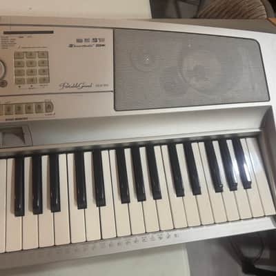 Yamaha DGX-505 88-key Arranger Keyboard image 6