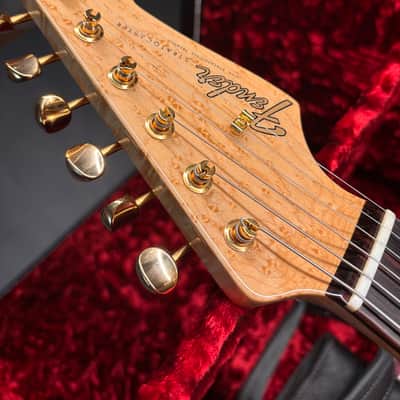 Fender Custom Shop 75th Diamond Anniversary Stratocaster – Diamond White Pearl NOS – Gold Hardware – 2021 image 6