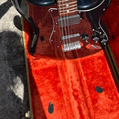 Fender Player Stratocaster with Pau Ferro Fretboard 2018 - 2024 - Black image 6