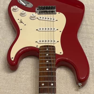 2014 Squier Bullet Stratocaster Red Rosewood Fretboard Maple Neck No Skunk Stripe / 8 Screw Pickguard image 4